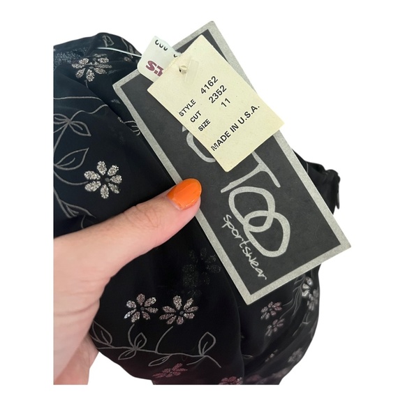 Vintage Semi-Sheer Sparkly Floral Mini Skirt Size 11 Made in the USA 90s Y2K - Picture 3 of 5